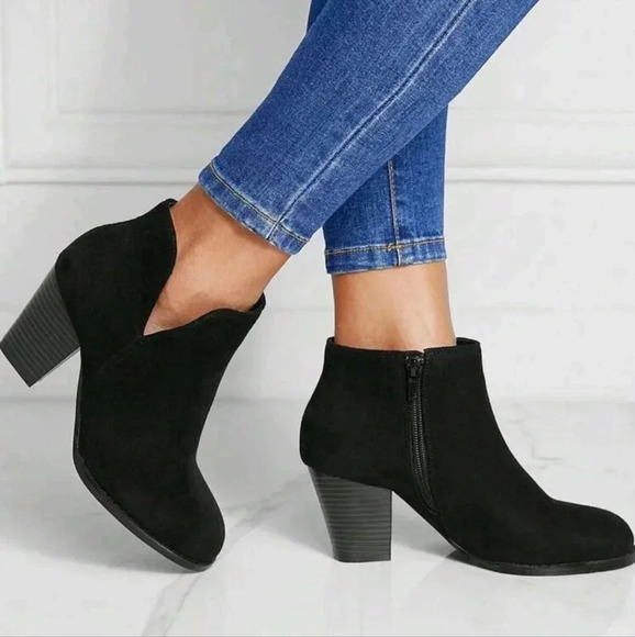 Side Zip Chunky Heeled Faux Suede Booties, Black Elegant - Picture 3 of 4
